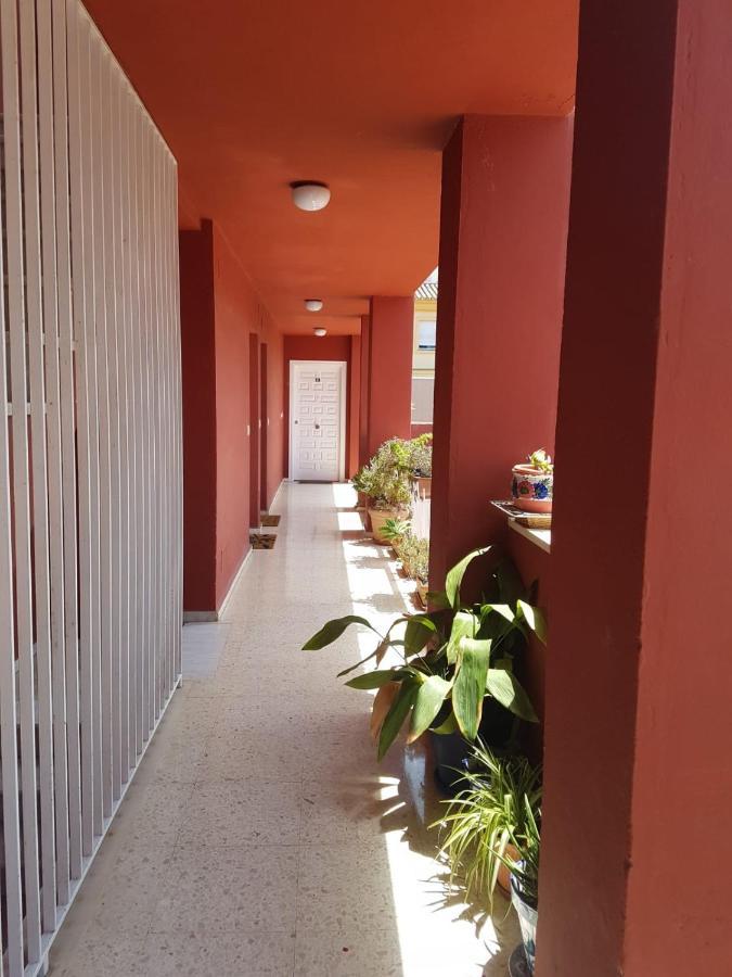 Bolivia Beach Apartments Малага Экстерьер фото