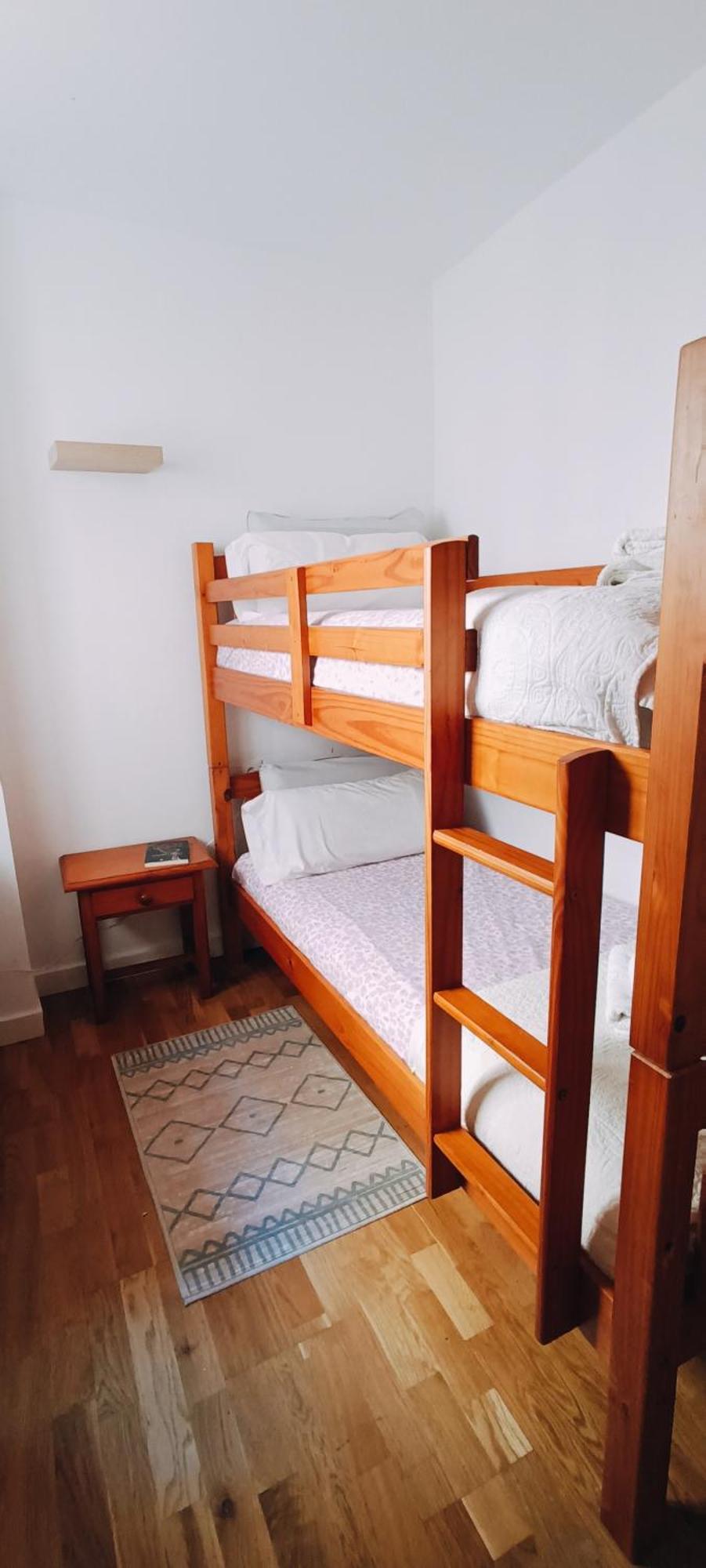 Bolivia Beach Apartments Малага Экстерьер фото