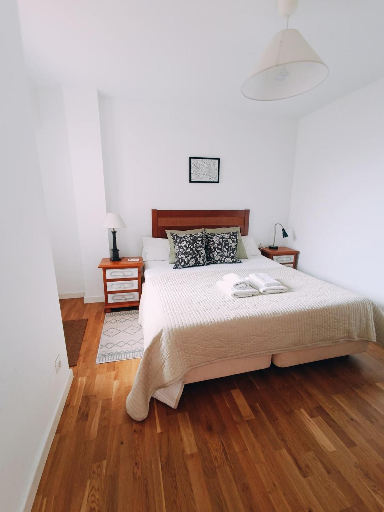 Bolivia Beach Apartments Малага Экстерьер фото