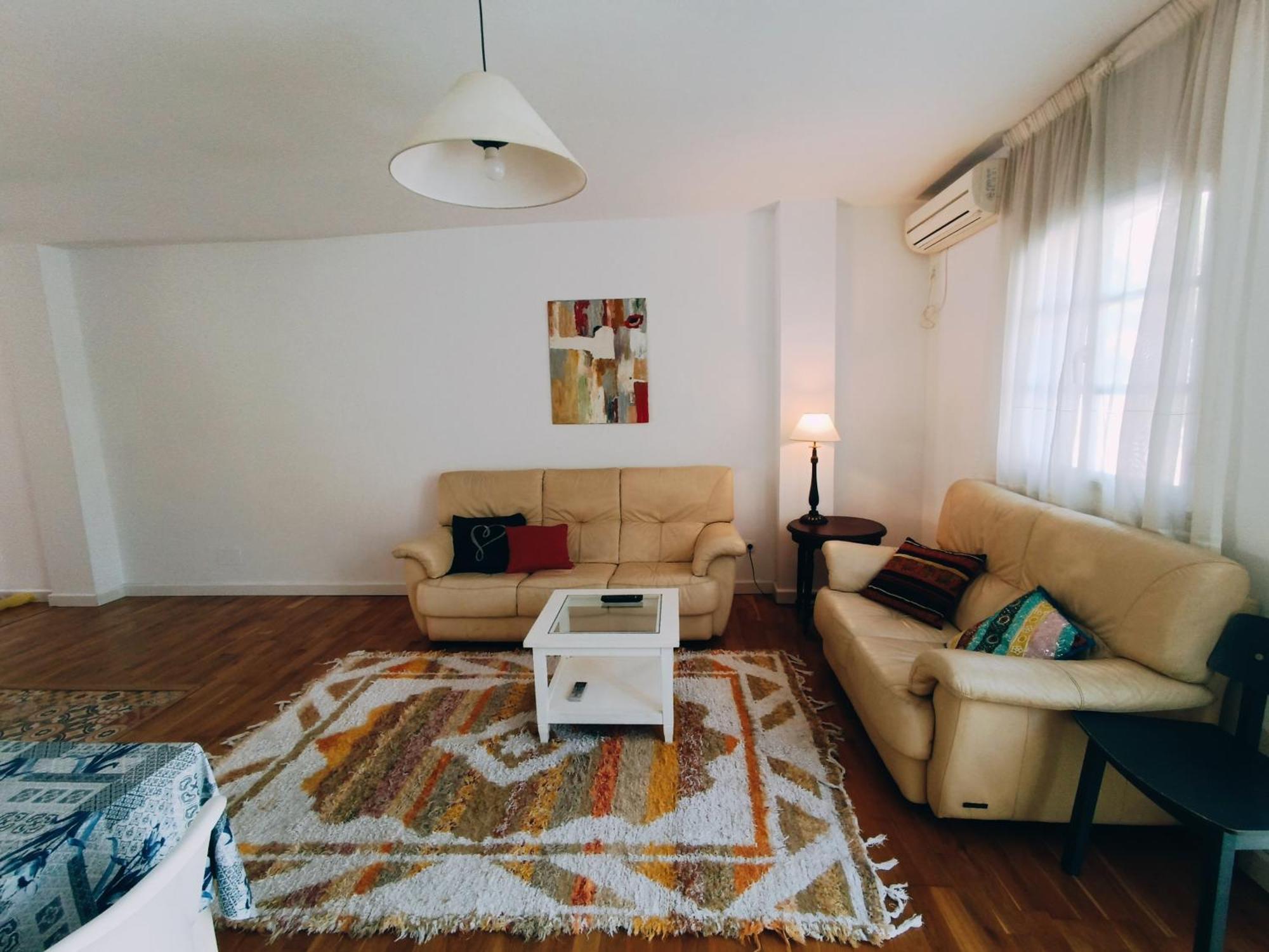 Bolivia Beach Apartments Малага Экстерьер фото